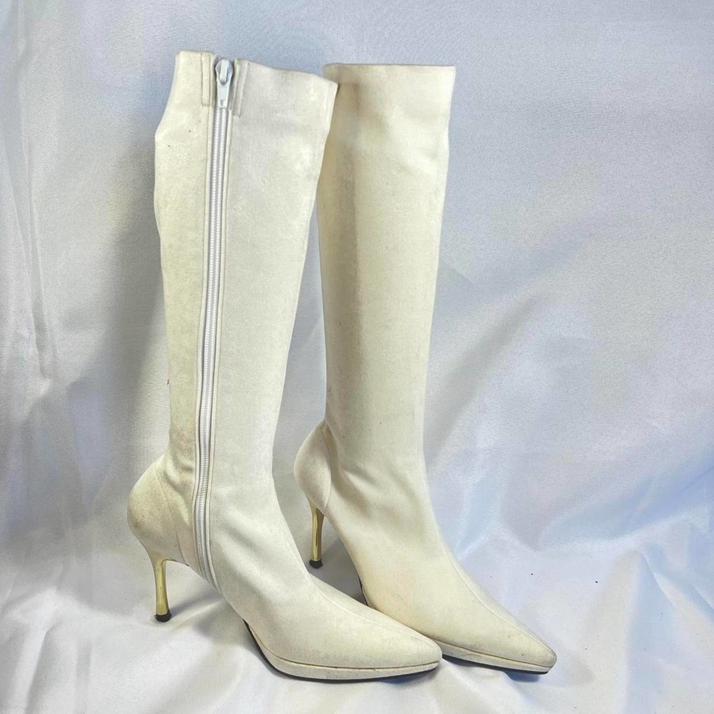 Vintage Jesus Diamante Lush White Velvet Knee High Boots with Golden Heel Sze 37
